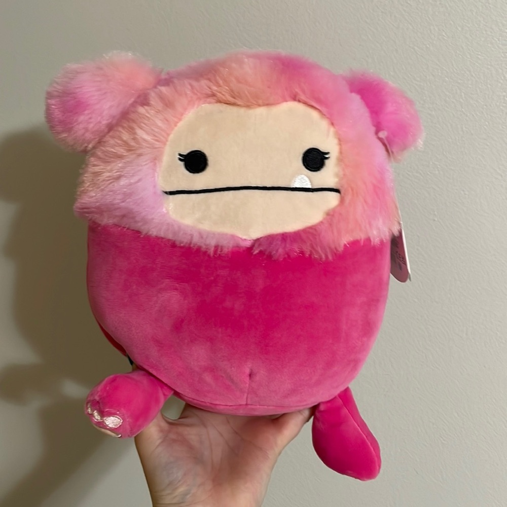 Hailey Bigfoot squishmallow 8 inch